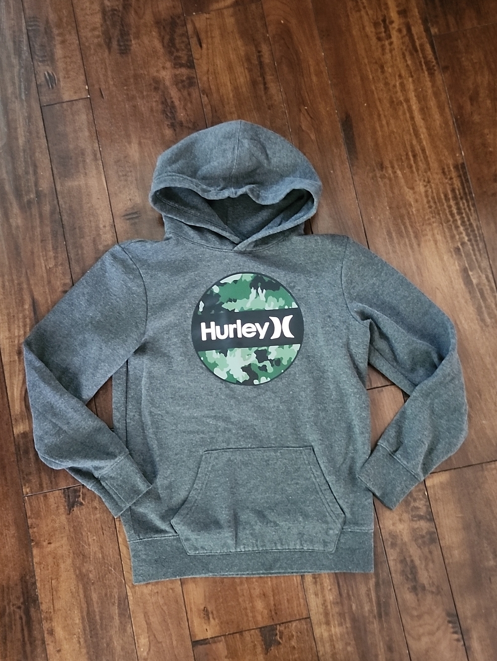 Hurley Gray Pullover Hoodie with Green Camo Logo Size 14/16